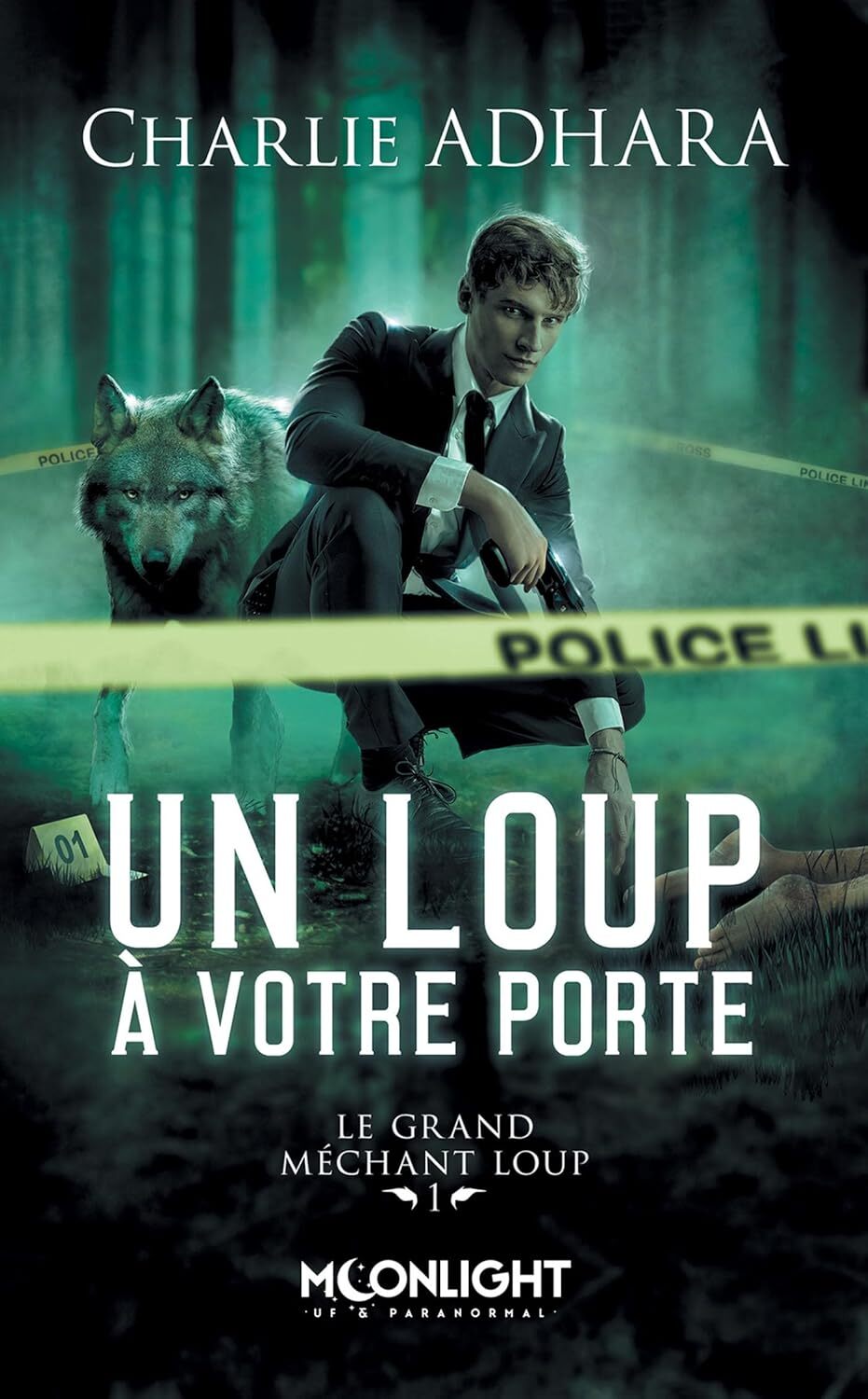 Couverture Un loup à votre porte, Charlie Adhara